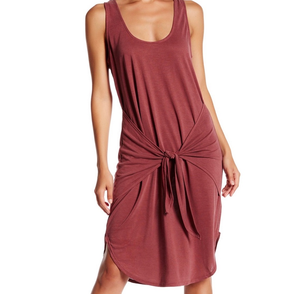 Socialite L Sleeveless Tie Front Midi Dress